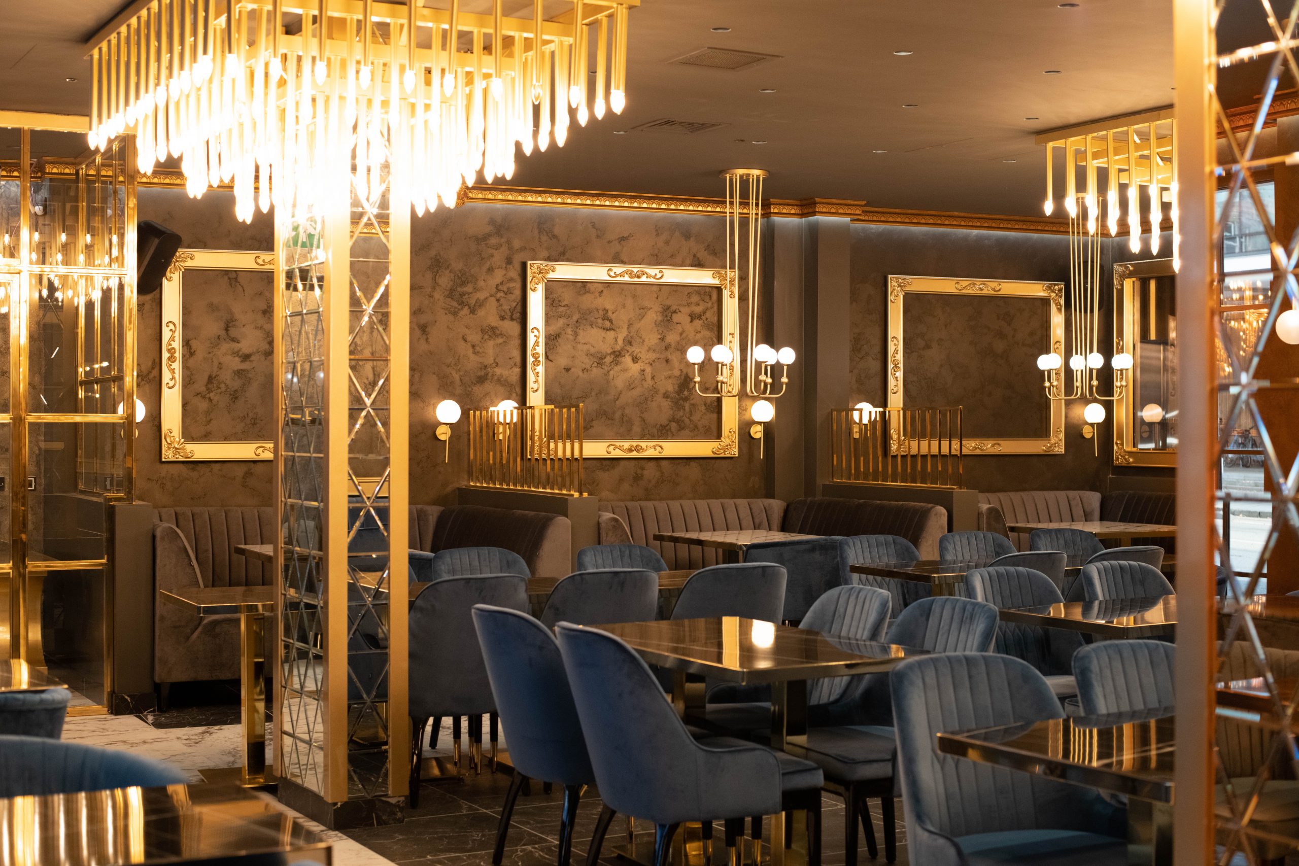 Shish Edinburgh interior
